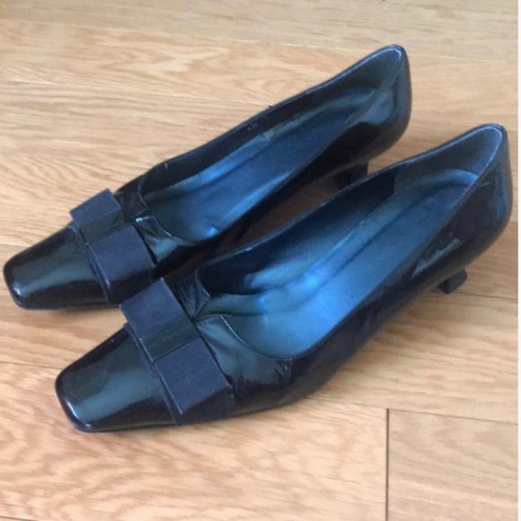 Stuart Weizmann Mr Seymour Black Patent Dress Shoe - Picture 2 of 4
